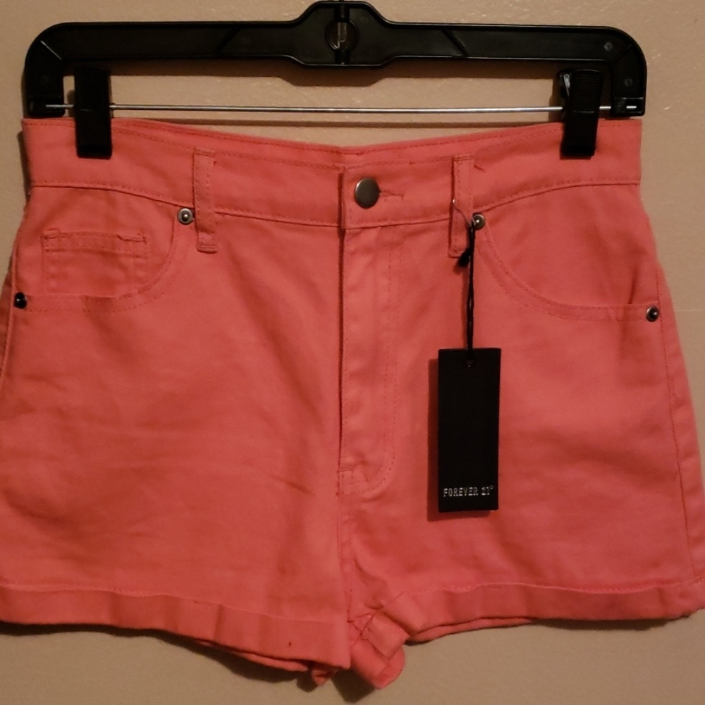 PEACH/SALMON Shorts